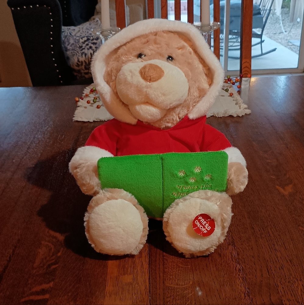 Cuddle Barn Talking Storytime Teddie Animated Plush Christmas Bear b800